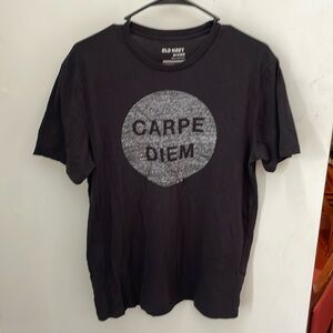 OLD NAVY Carpe Diem Tshirt | Size M